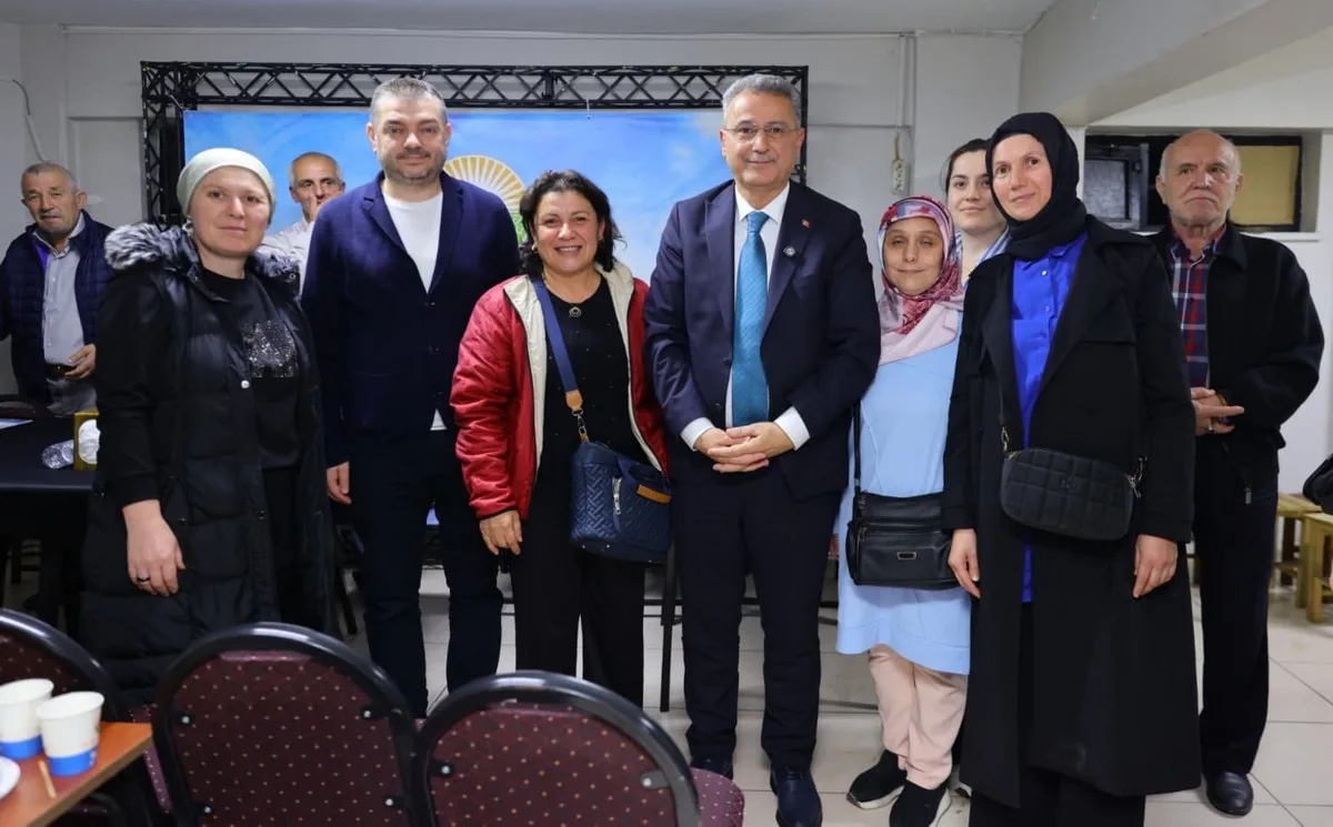 Başkan İhsan Kurnaz, ‘İlkadım’ı Hemşehrilerimizin Katkısıyla Yarınlara Taşıyoruz’!